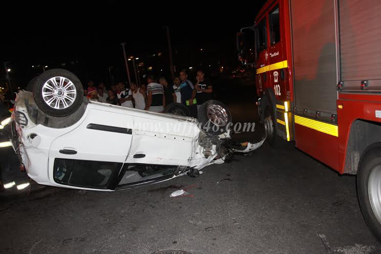  بالفيديو: إصابة شابين بإنقلاب مركبة وسط مدينة يافا 